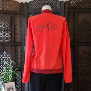 Red Nike running stadium jacket SM